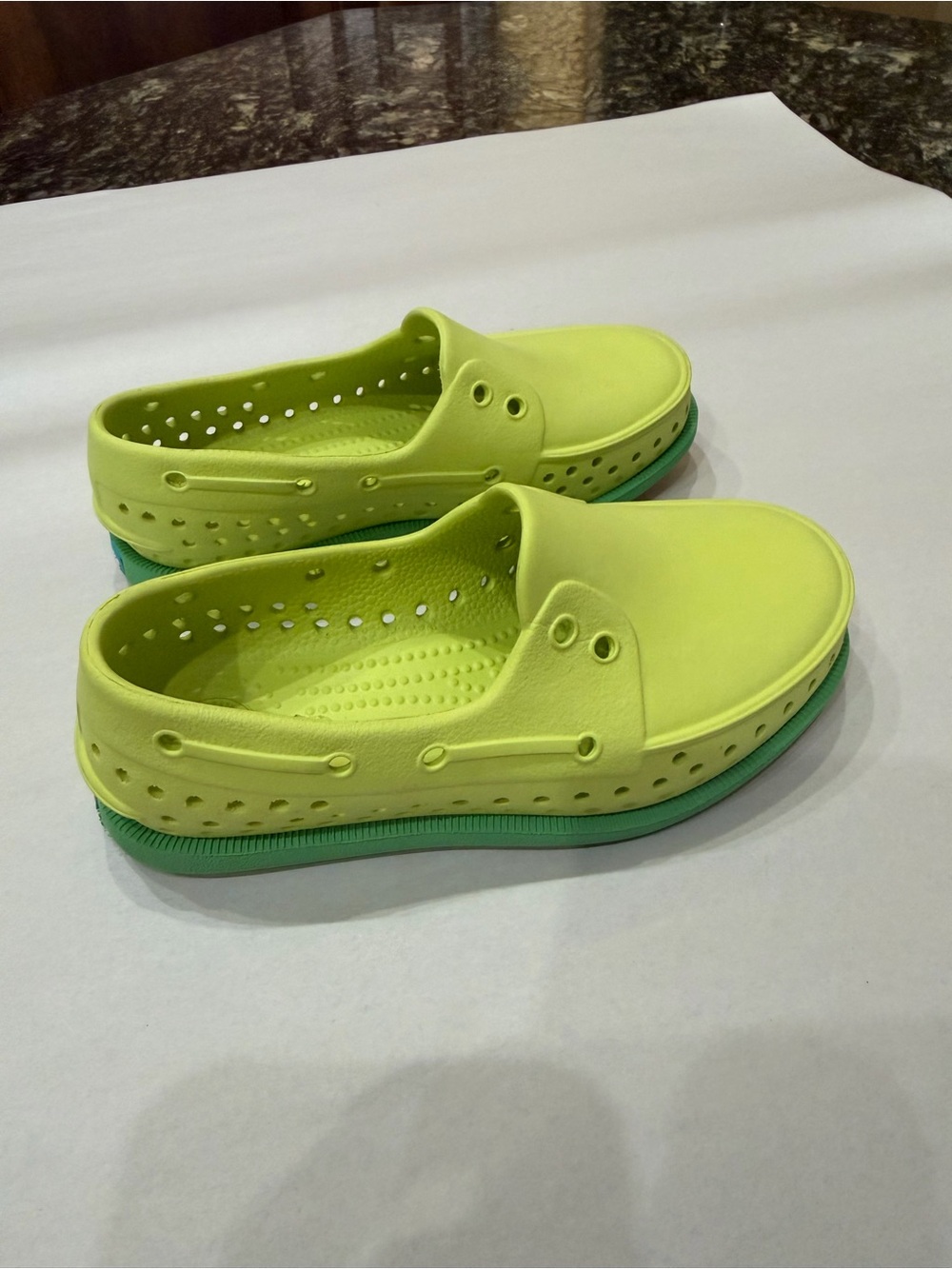 Native Shoes Kids Lime Green Size C9